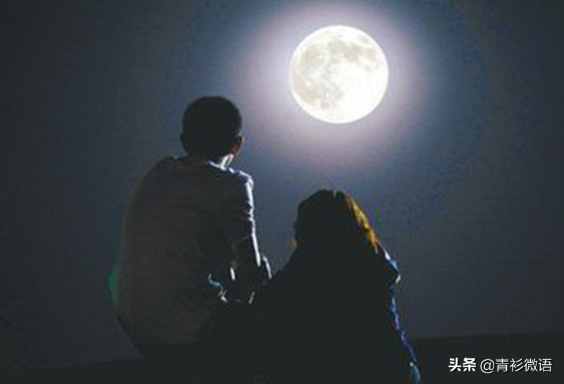 描写故乡的古诗,描写故乡的月光的诗句