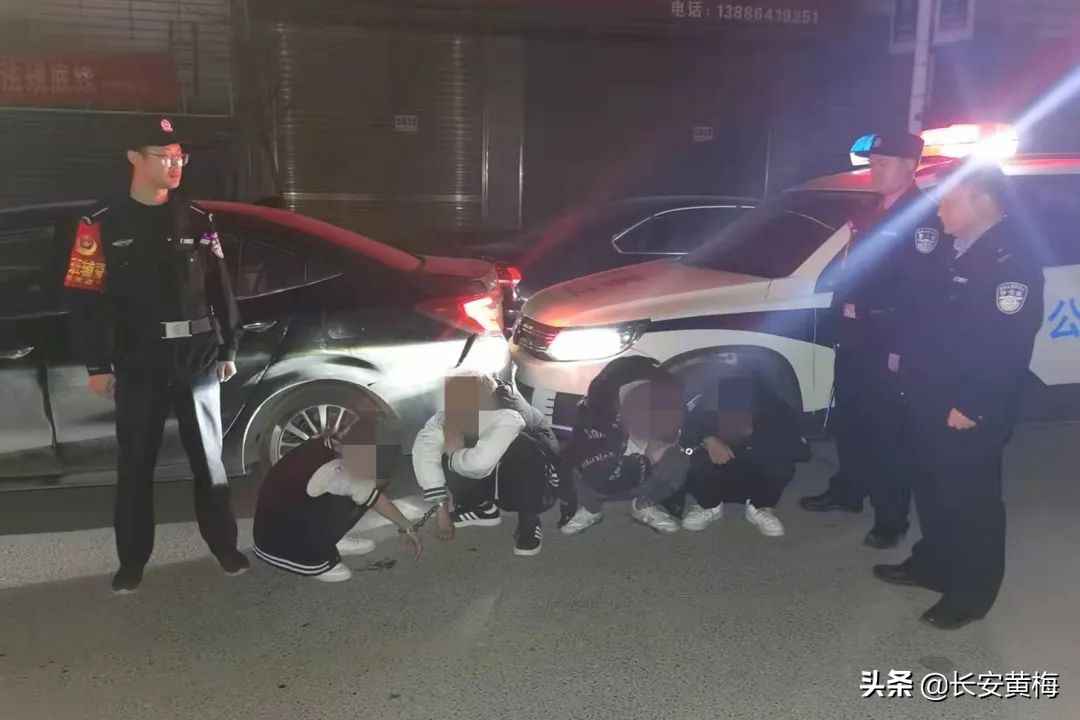 汽车多次违章被交警拦下,几条违法记录会被交警拦住