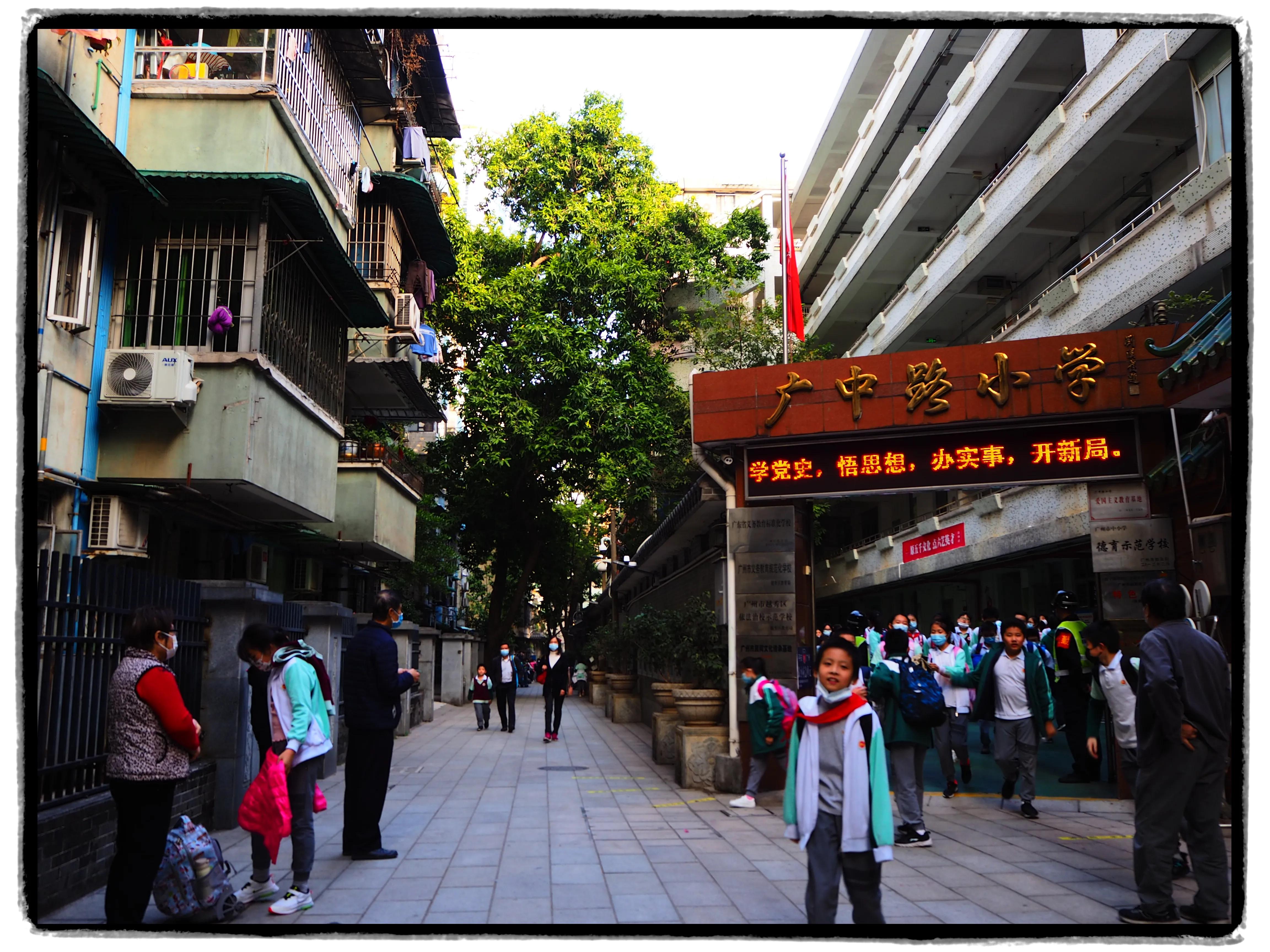 这个社区有点香｜内有小学和两间公立医院，医院能做手术、可住院