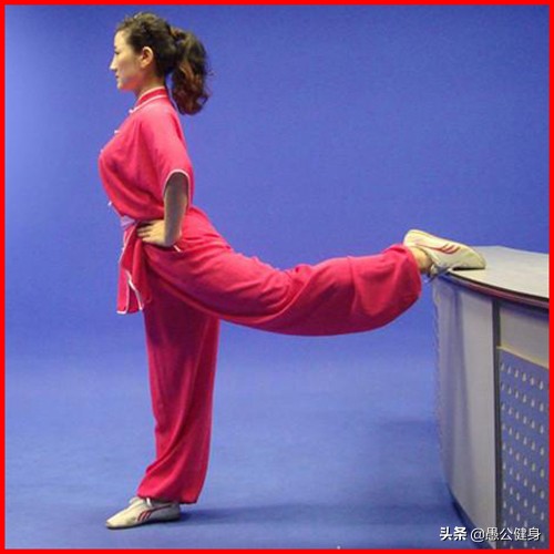 压腿完整练习应该注意哪些问题,训练舞蹈压腿