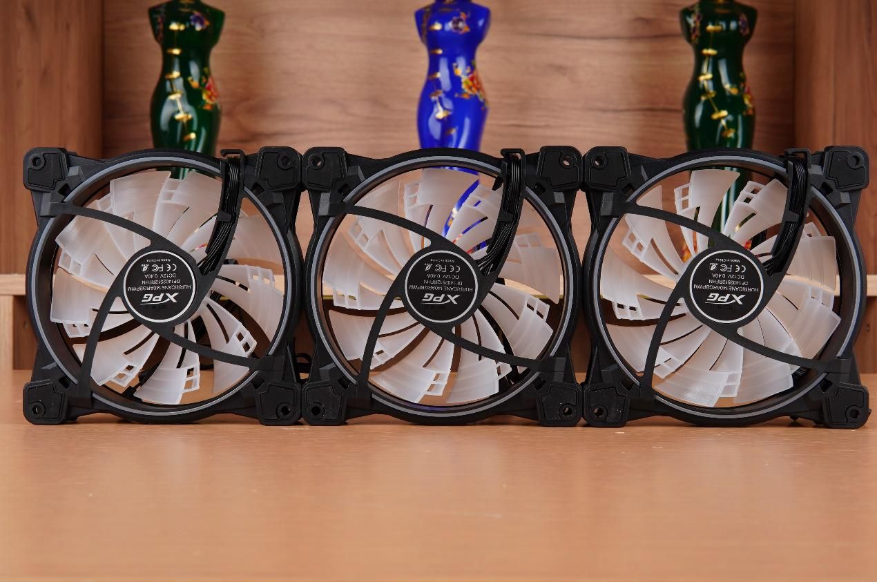 乔思伯d500多少钱,乔思伯机箱u4plus装几个硬盘