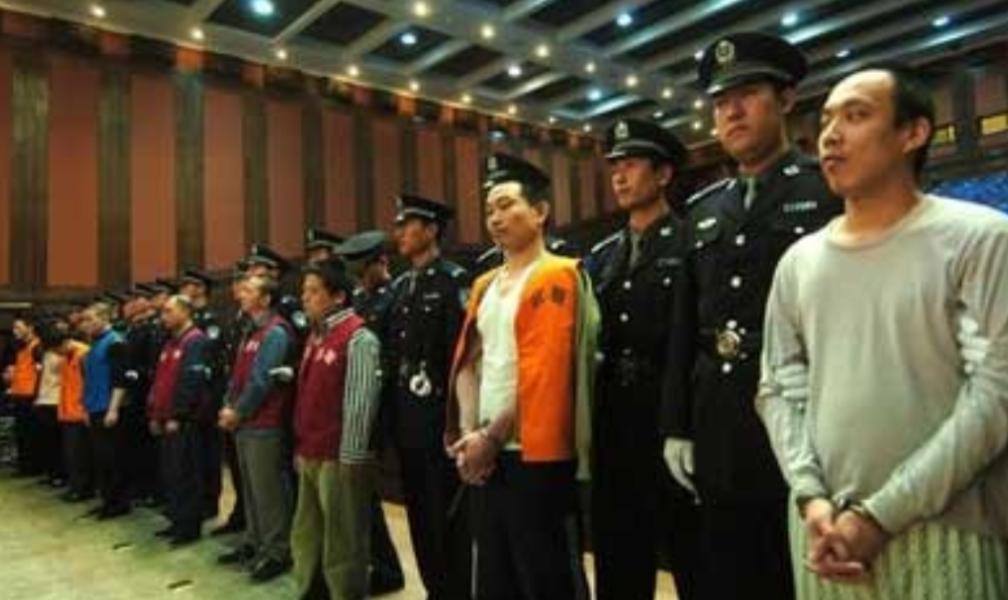 京城悍匪王立华犯罪全过程,王立华枪决前哭着忏悔