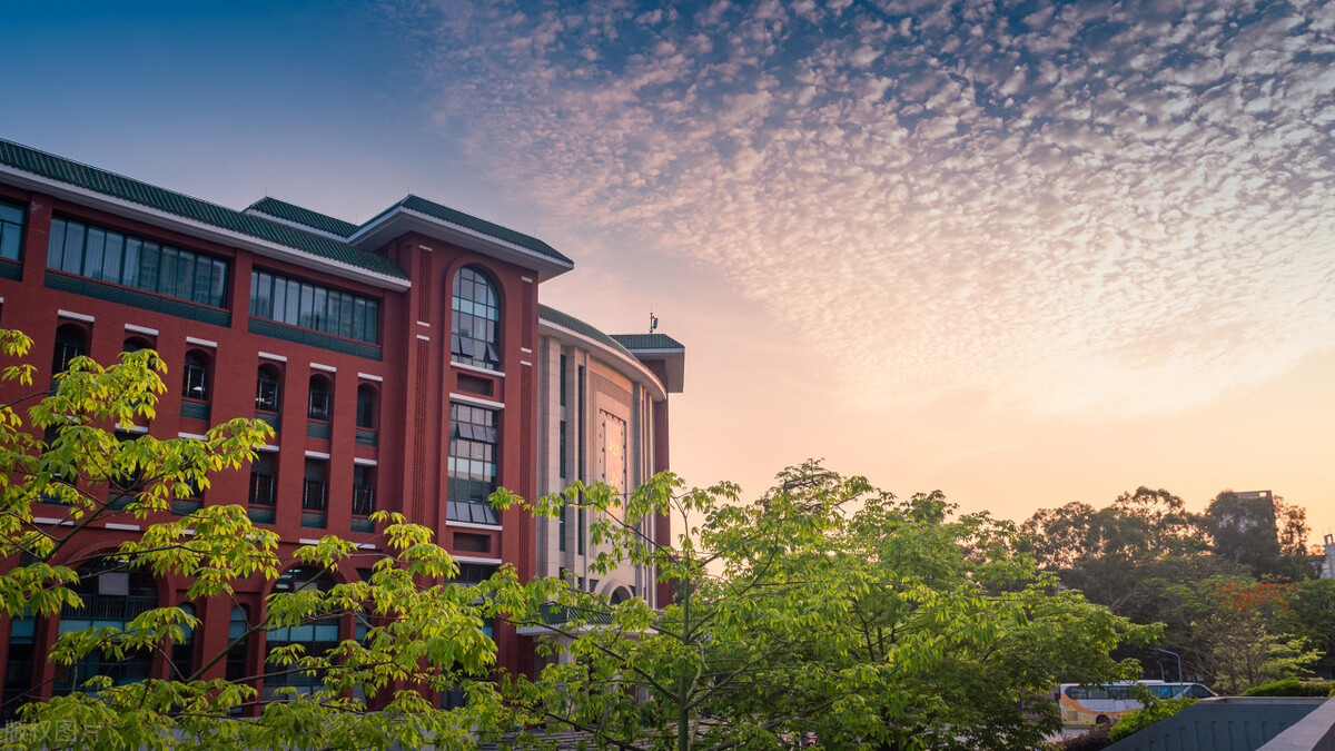 大学生市场营销策划书产品定位,市场营销策划书