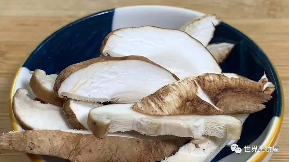 这菜在农村用来喂猪，却是“长寿菜”，一通便，二降糖，三护眼镜