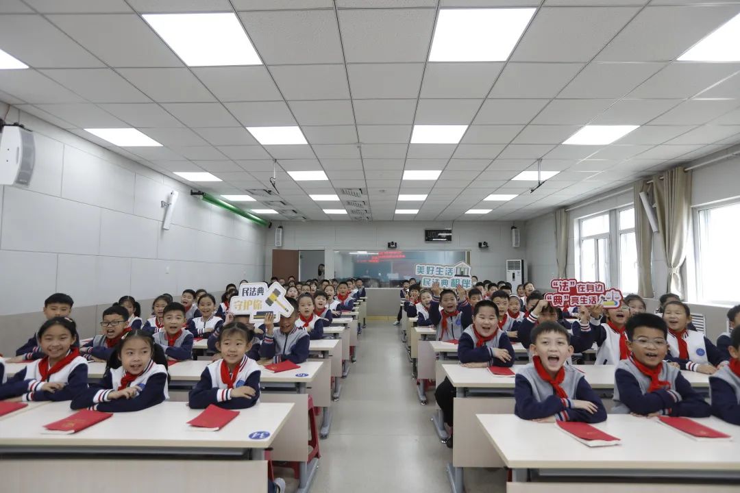 “法”在身边“典”亮生活——烟台市“民法典宣传月”活动掠影