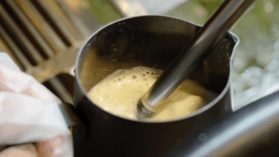 全球首家笑脸奶茶，来朝悦了