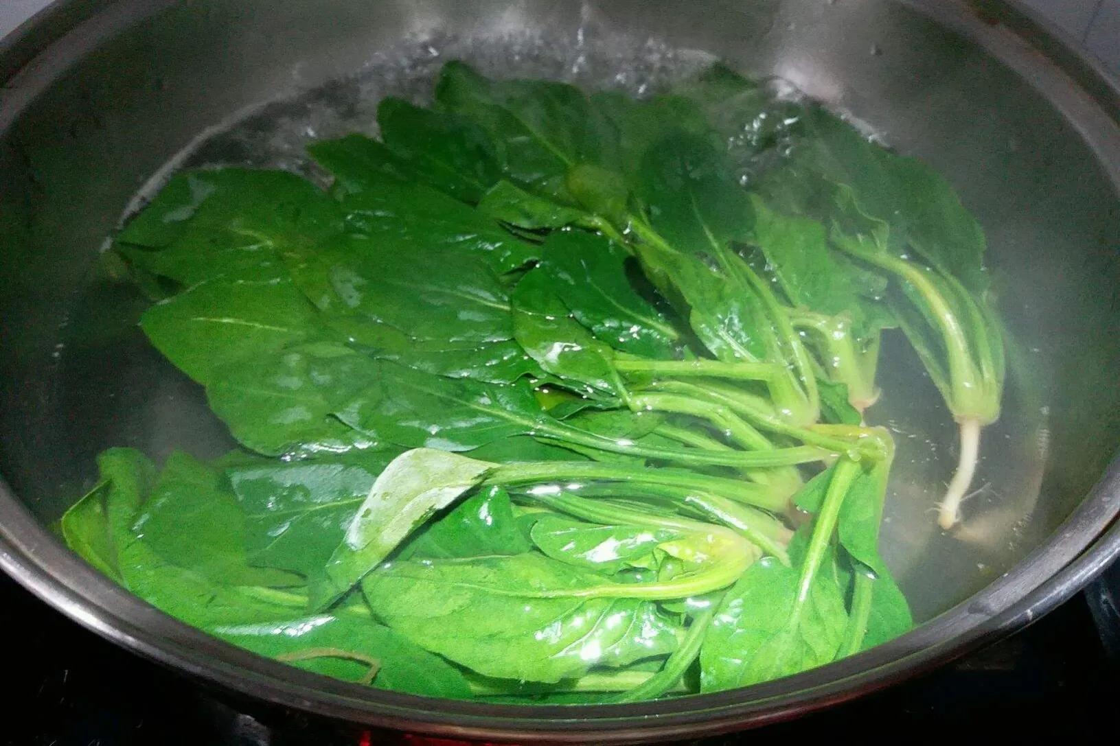 哪些食材和水果含叶酸高,西兰花能补充叶酸吗