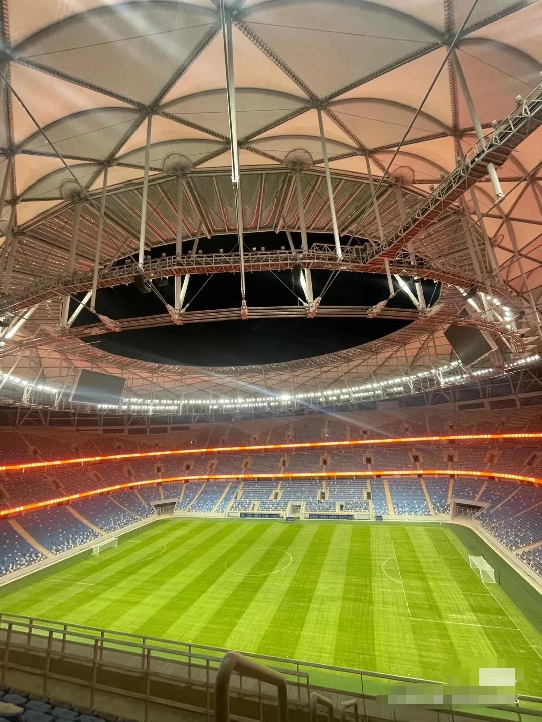 2023亚洲杯专业足球场效果图,2023亚洲杯中国足球场