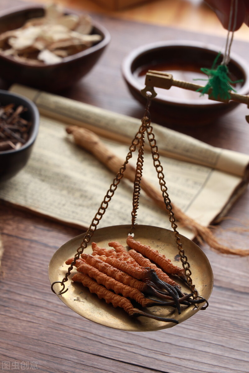 科普慢性咽炎有种病让你如鲠在喉,得了慢性咽炎一招教你解决