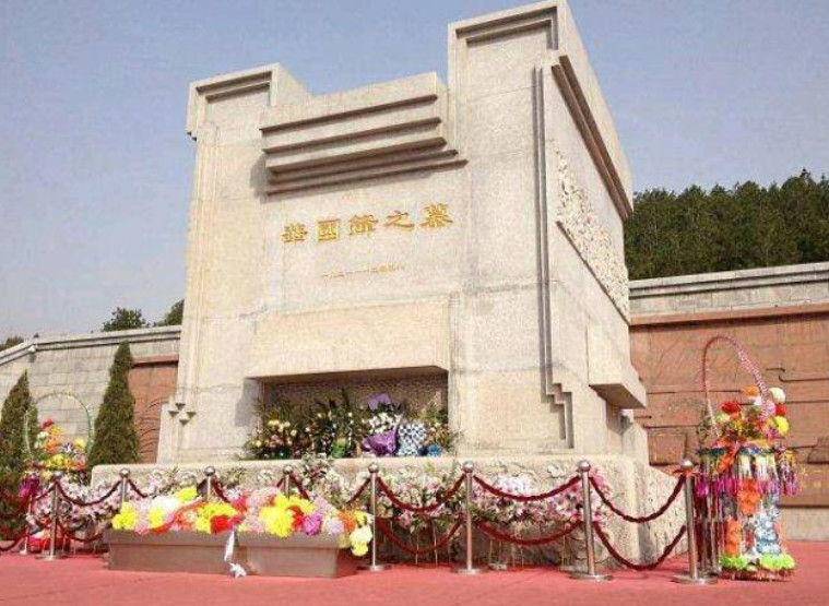 *国锋华**陵“投资过亿”，堪比南京中山陵？看当地官员怎么说