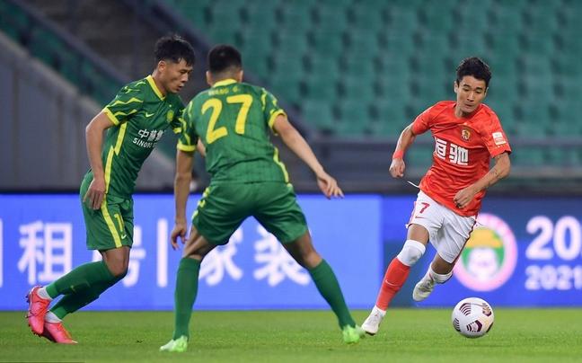 国安2球小胜张玉宁,国安张玉宁表现