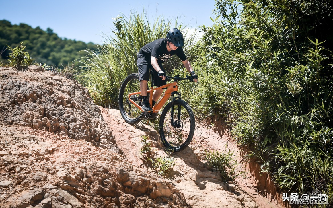 全能巡洋舰,4.0陆地巡洋舰车评