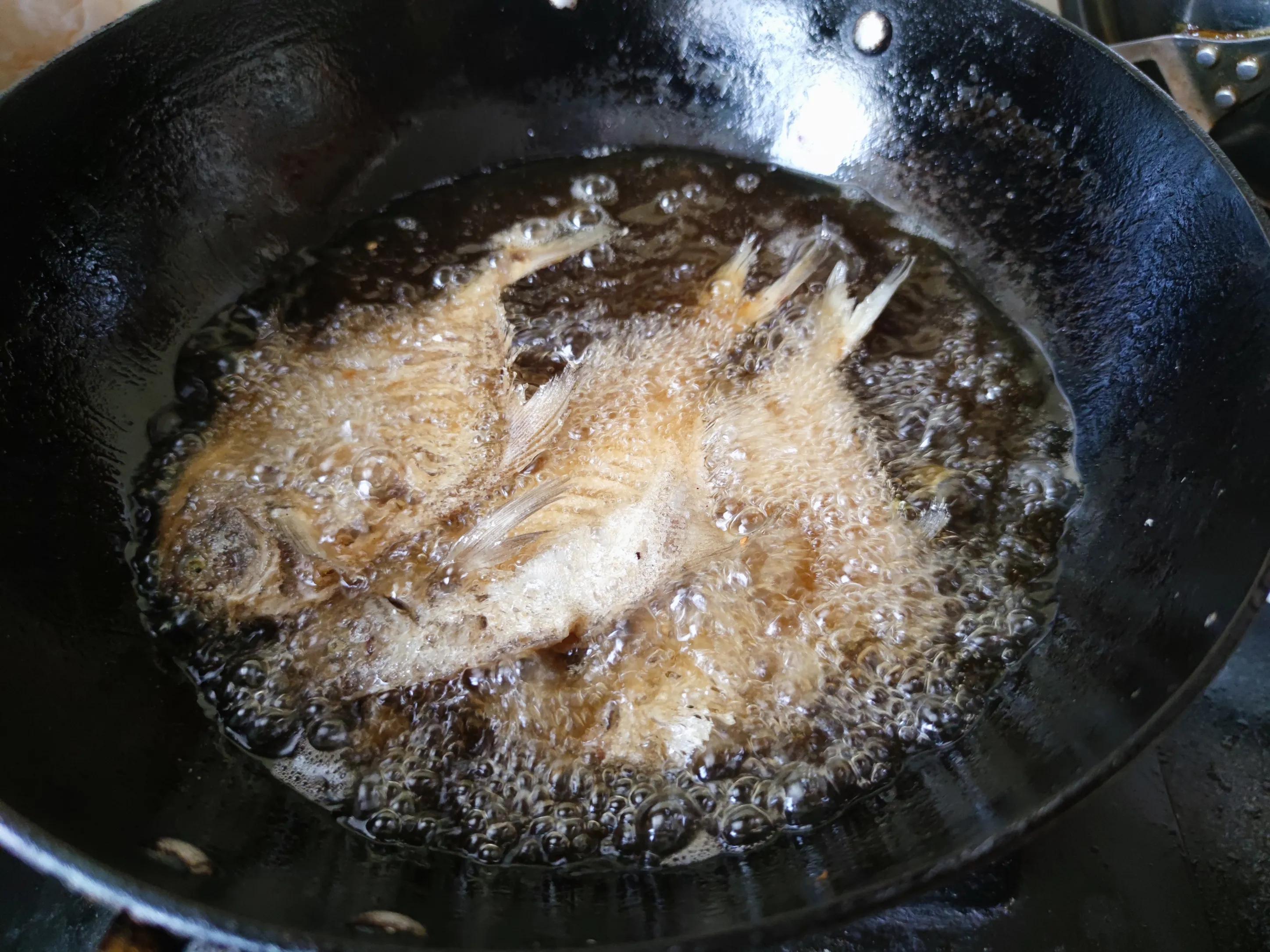 明日清明，建议中老年：别太心疼钱，多吃3海鱼，应季肥美别错过