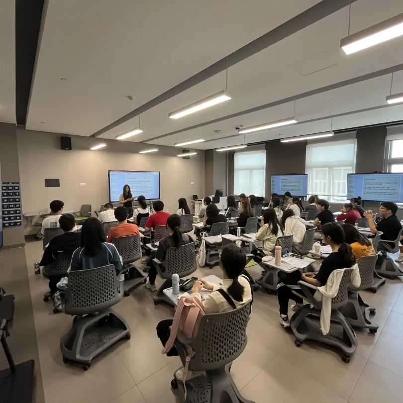 深技大外国语,外国语职业技术大学招生简章