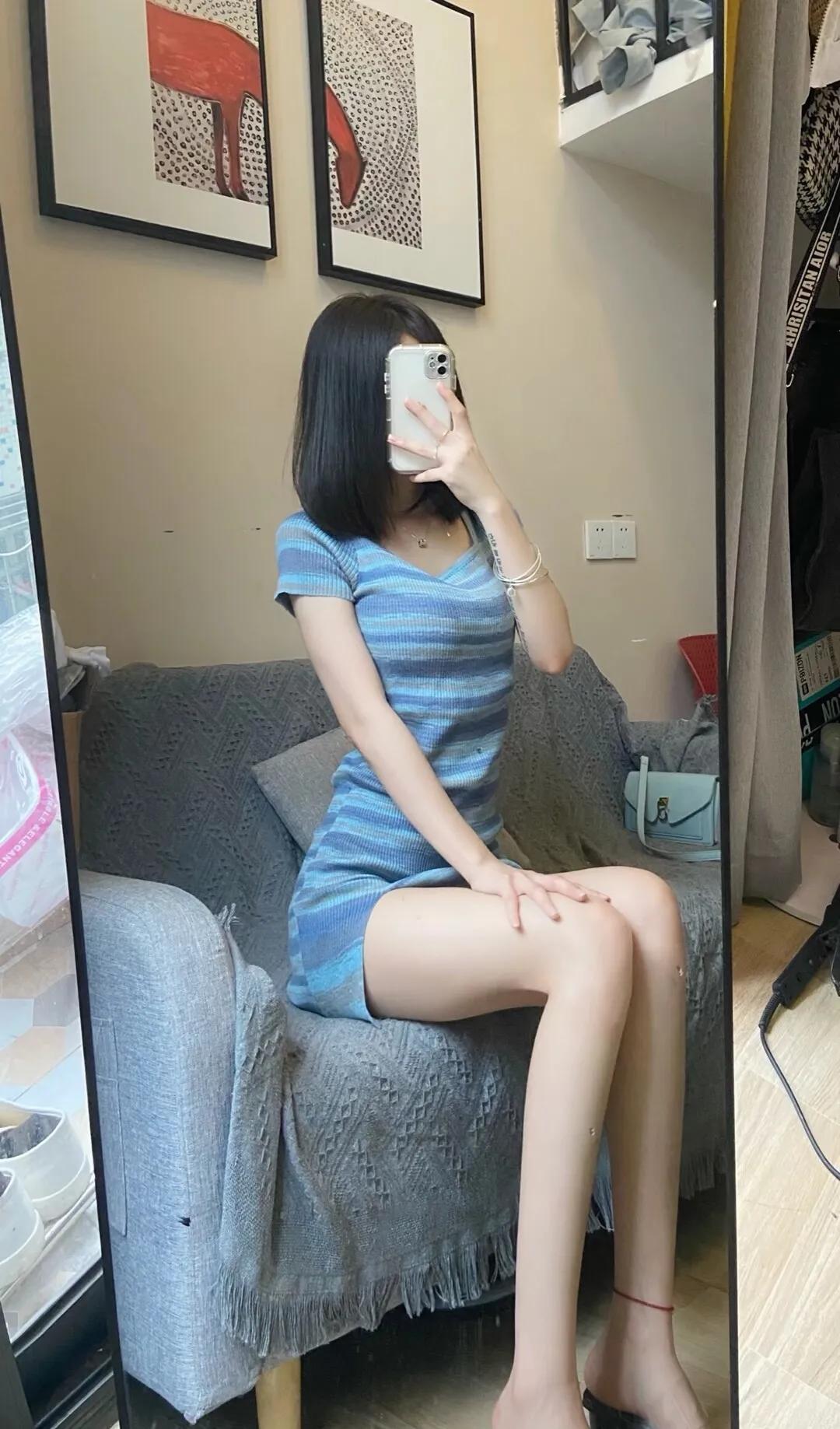 精致的小个子短发女生,简单优雅的短发女孩