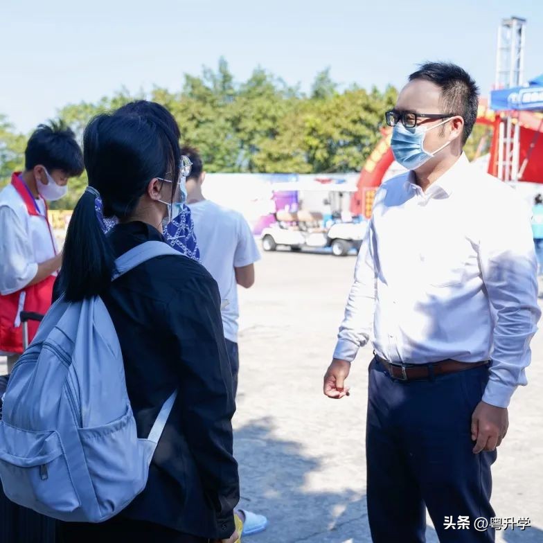 满心欢喜，憧憬未来！广东南华工商职业学院2022级新生报到Day2
