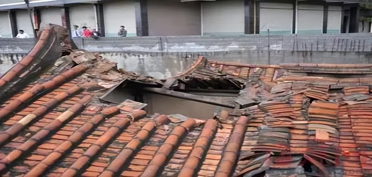 房子如果出现裂缝怎么去修补,房子有裂缝有什么办法修补