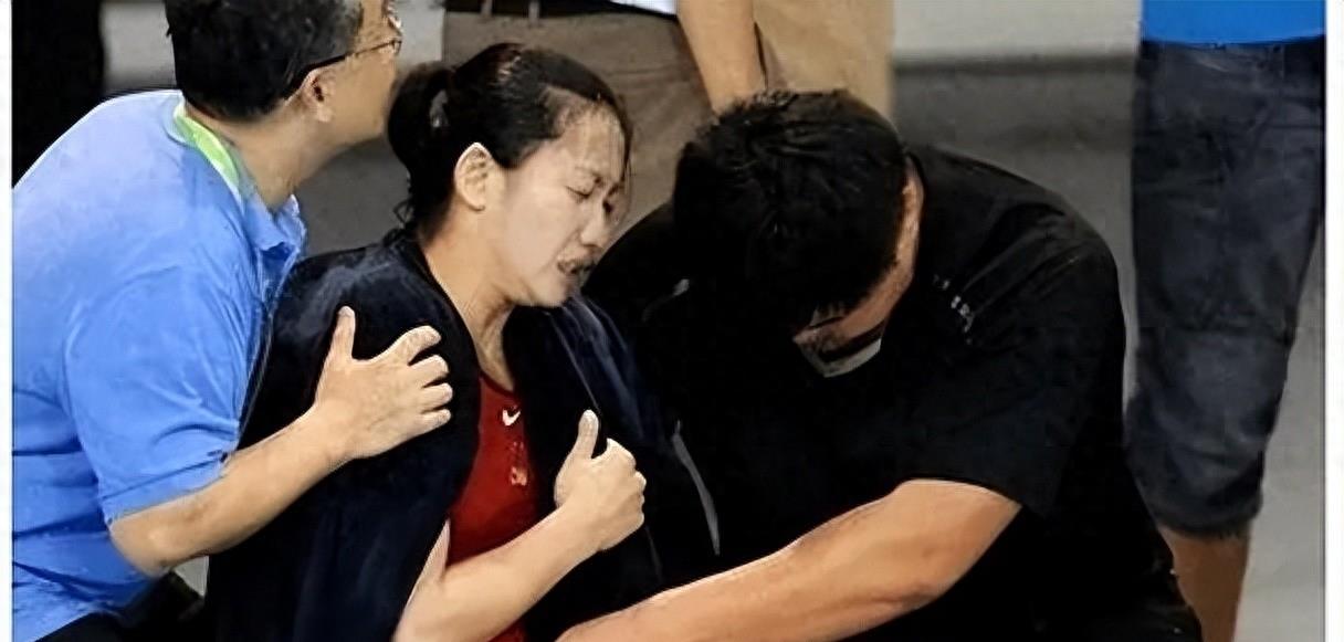血泪抗争:女运动员赛前“刮毛”、赛后强忍痛扯泳衣