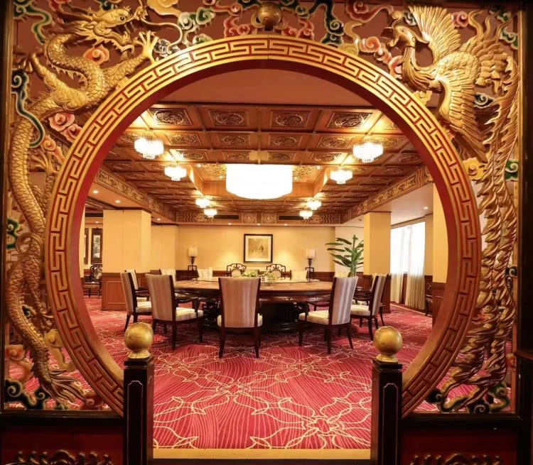 赏城中美景，品厦门味道。城市中心C位酒店，毗邻植物园、中山路