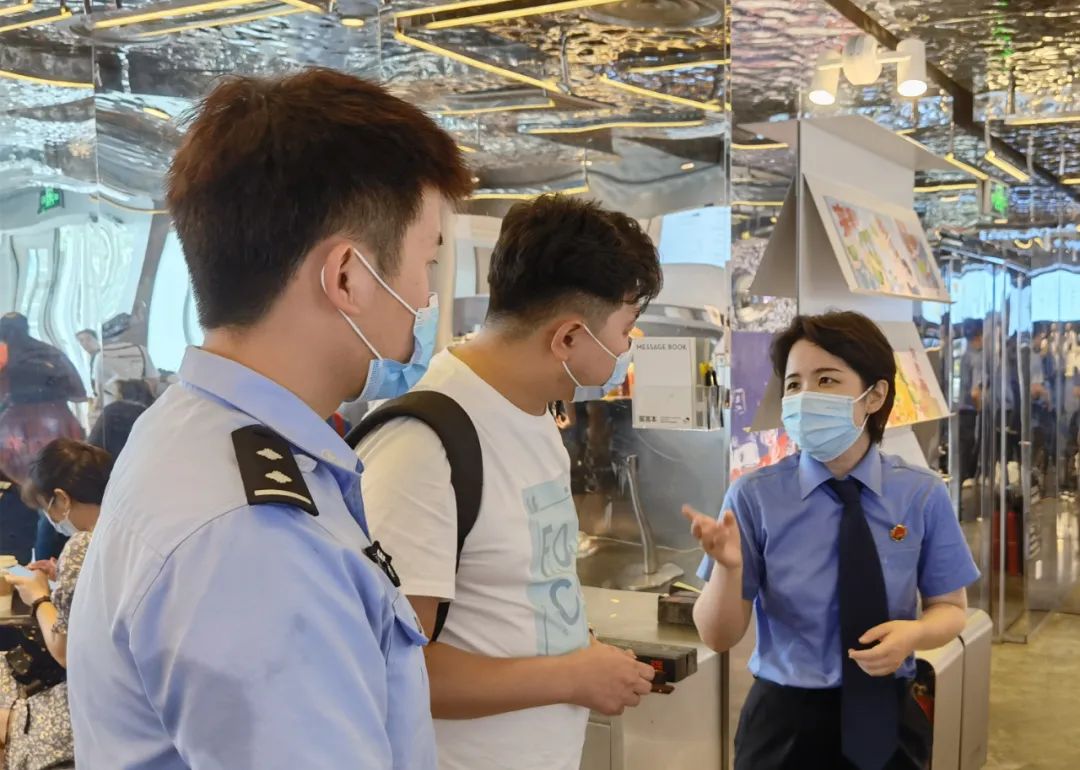 内鬼被揪出,民企抓内鬼