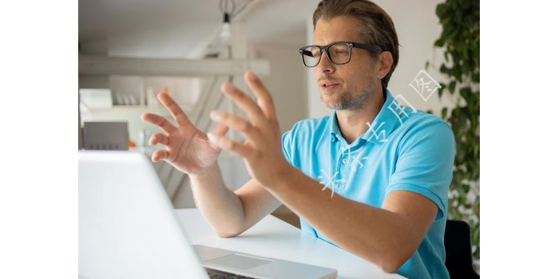 男子不愿替岳父看病,丈夫不愿出钱给岳母治病