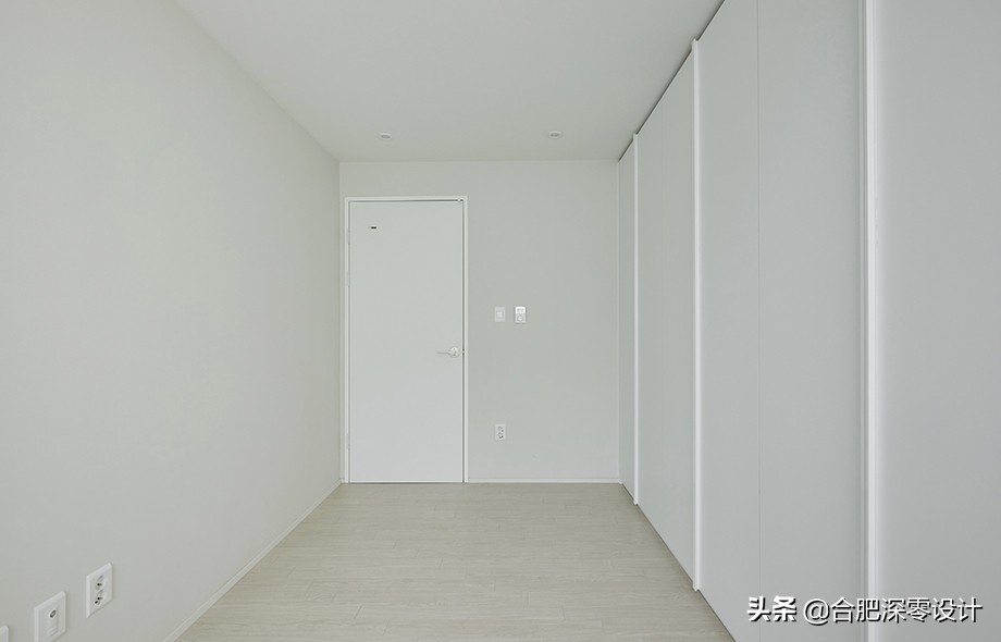 韩国夫妻坚持断舍离，客厅不要电视机设格子柜，124㎡更加清爽