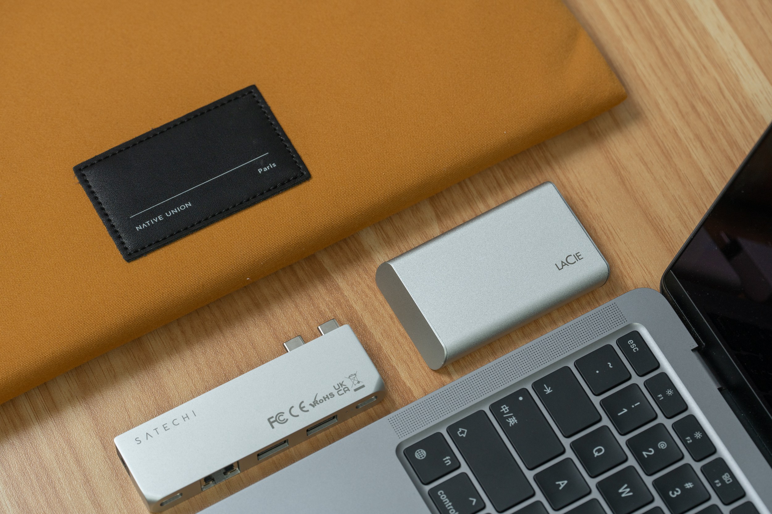 使用苹果全家桶的一天,苹果全家桶有必要买吗