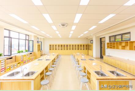 斥资5亿的学校是什么模样？现在就带你一探究竟