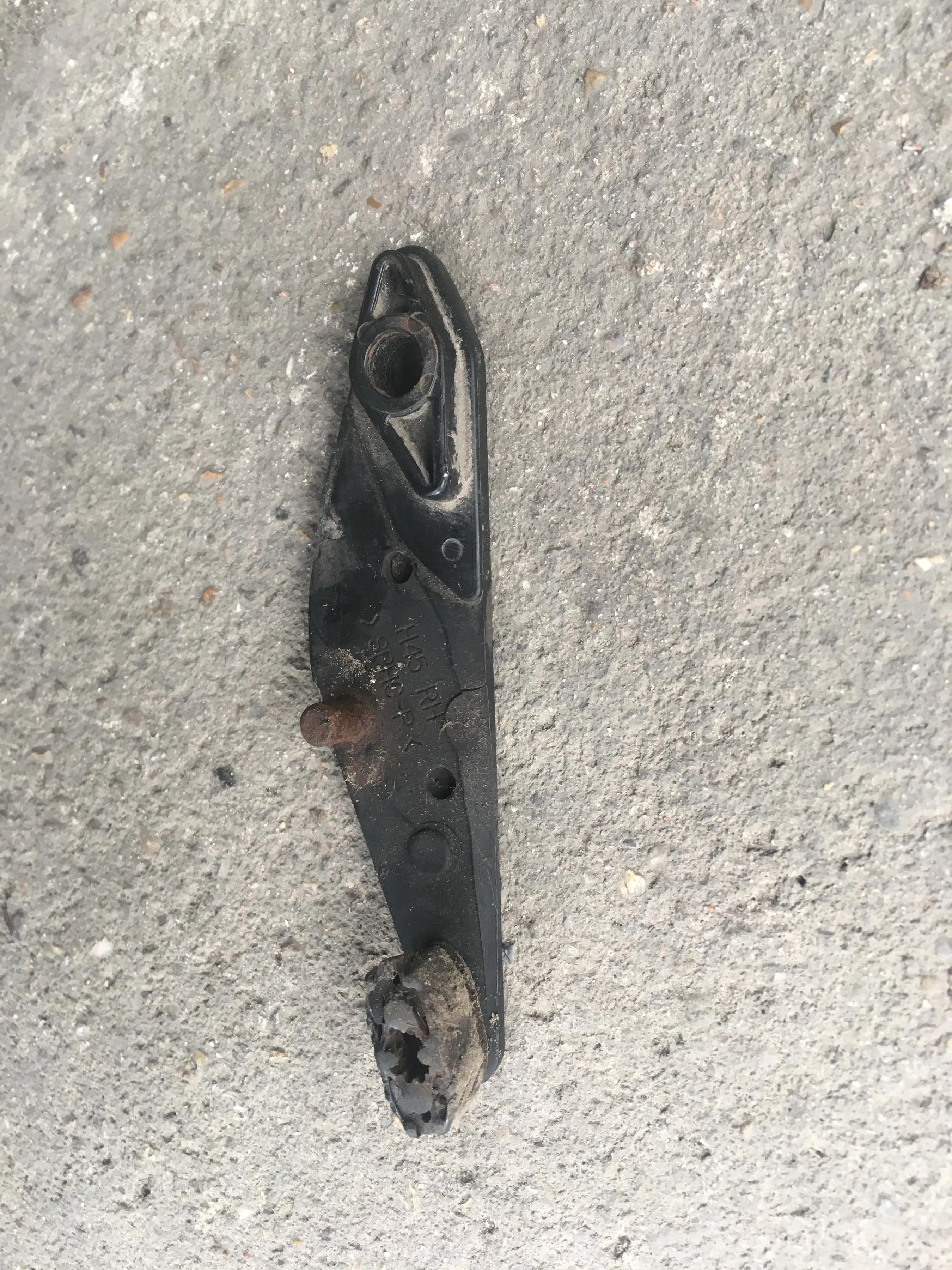 给空调换滤网,08款科雷傲空调滤网在哪里更换