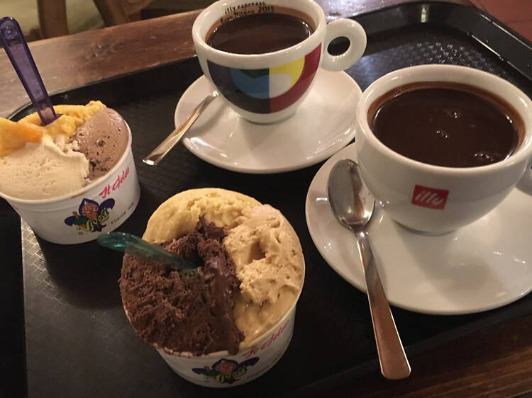 热那亚是哪个国家的首都,哥伦布的港口在哪里