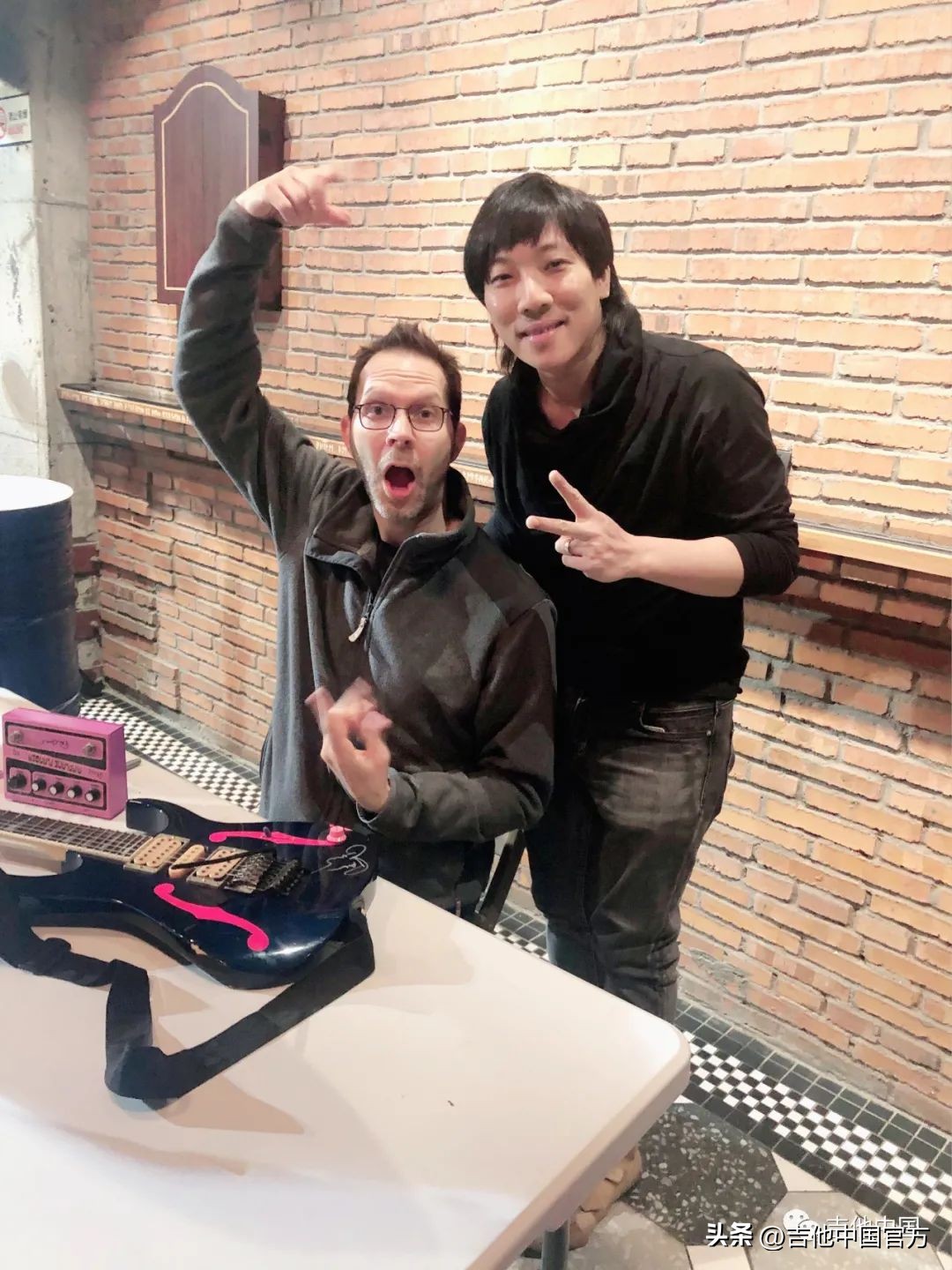 盘点国内著名吉他手,梁剑飞谈吉他手