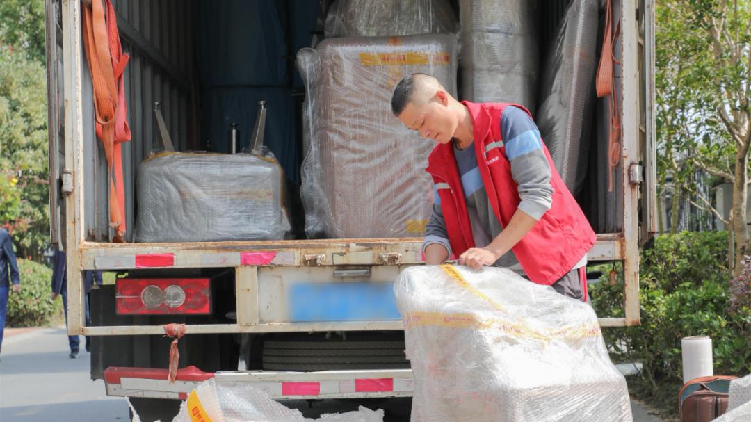 出国搬家公司选哪家比较好,徐汇区跨国搬家一站式专业服务