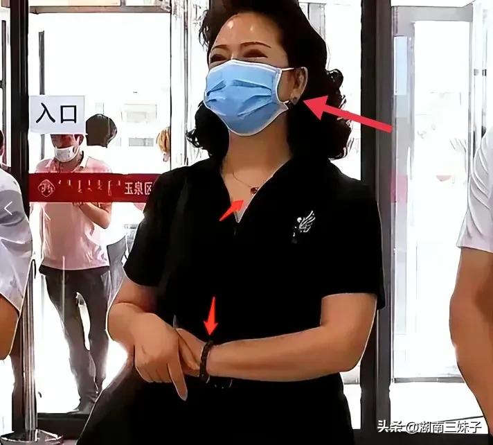 李少莉耳饰,李少莉耳饰牌子