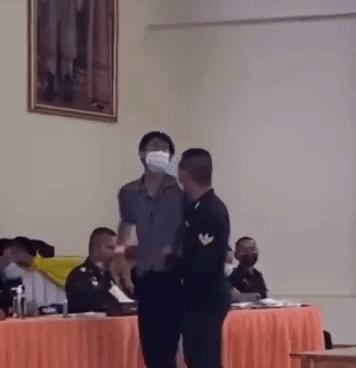 泰国抽签征兵现场，抓马程度堪比《甄嬛传》