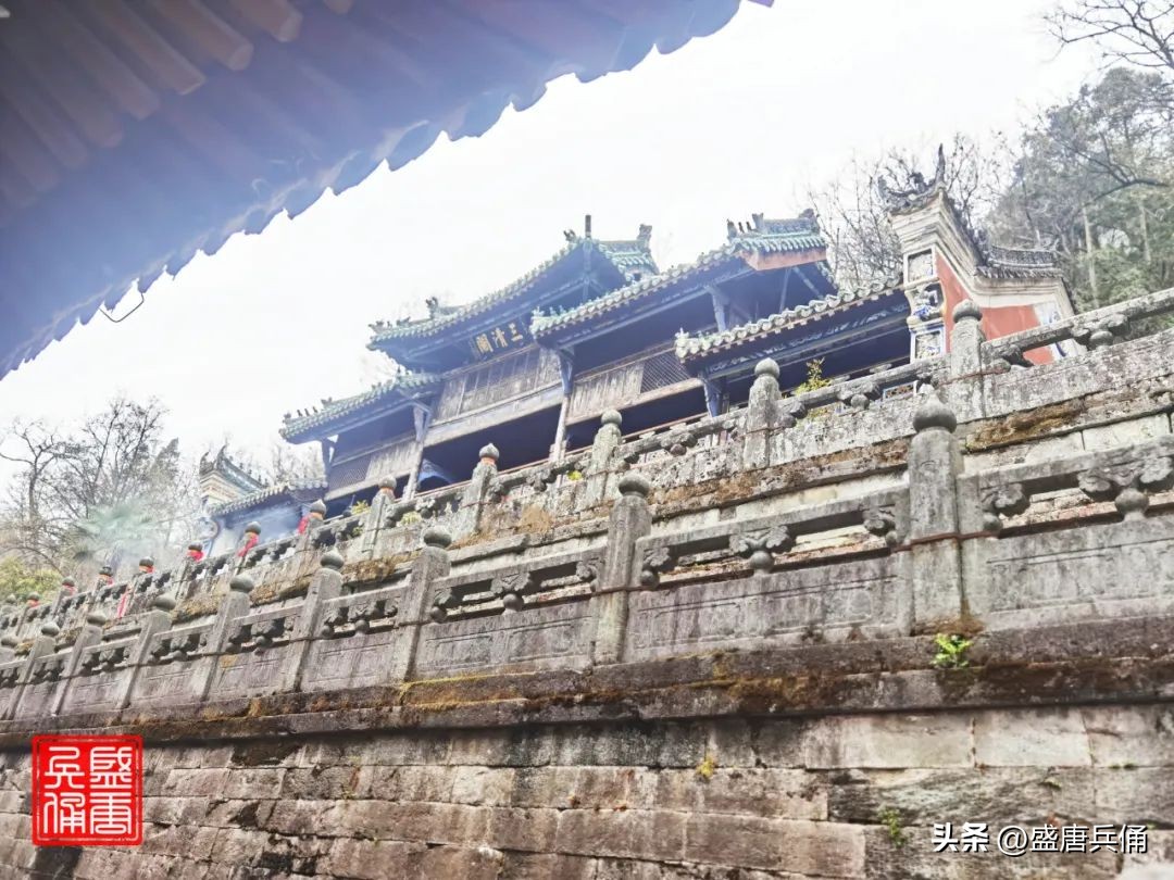 湖北十堰丹江口武当山紫霄宫,十堰武当山金殿