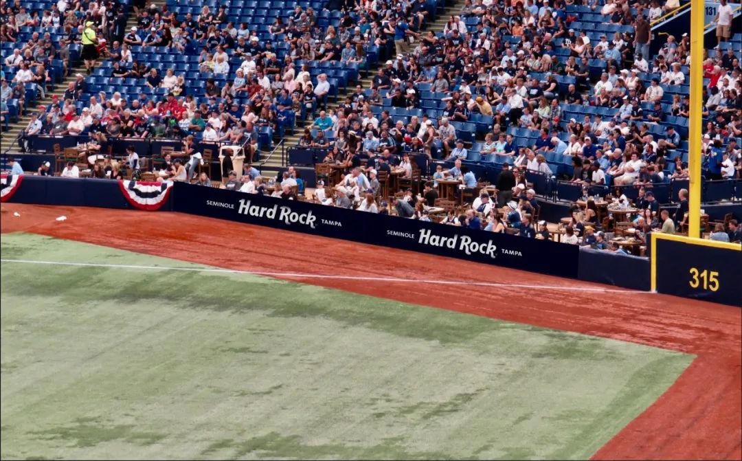 skydome巨蛋球场,大联盟足球