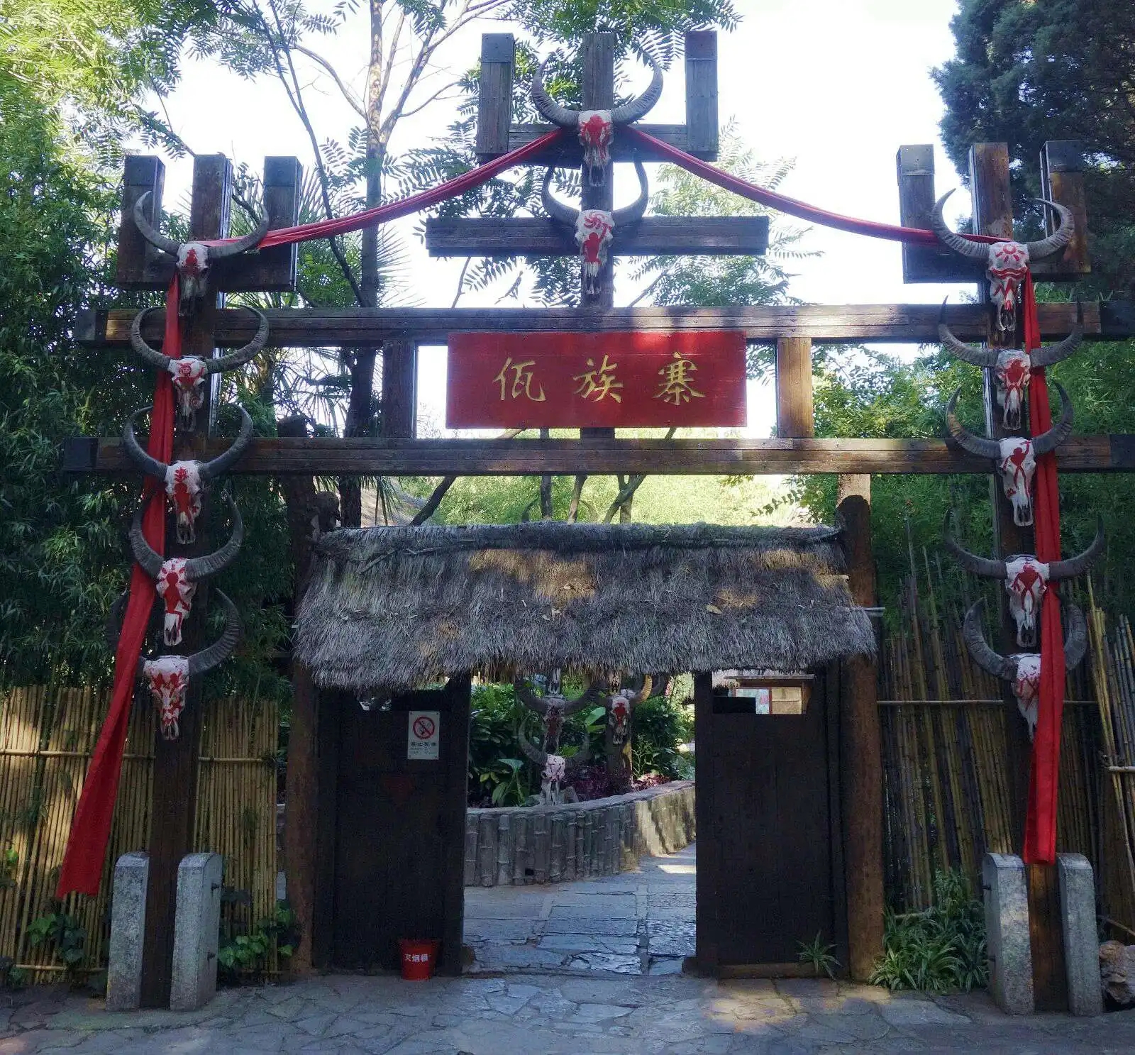 云南旅游攻略昆明景点有哪些,云南昆明旅游攻略自由行路线