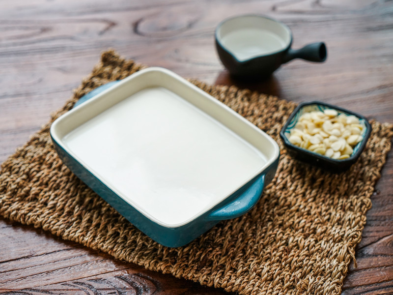 吃什么食物对老年人的眼睛有好处,吃什么食品可以保护中老年眼睛