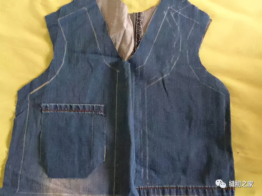 旧牛仔裤改造男童马甲,旧背心改造宝宝裤头