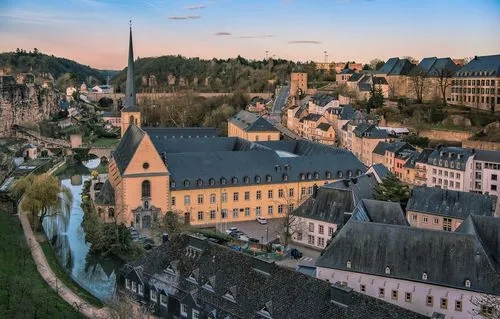 卢森堡发展建议,探索可持续发展