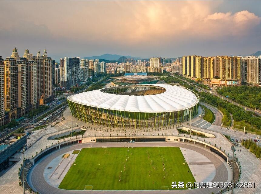 寻找深圳最美羽毛球馆,深圳宝安体育馆风景