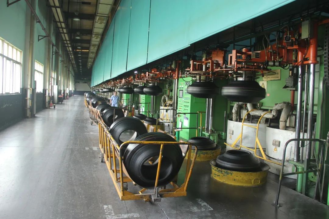 卡车轮胎品牌怎么选,如何选择卡车轮胎