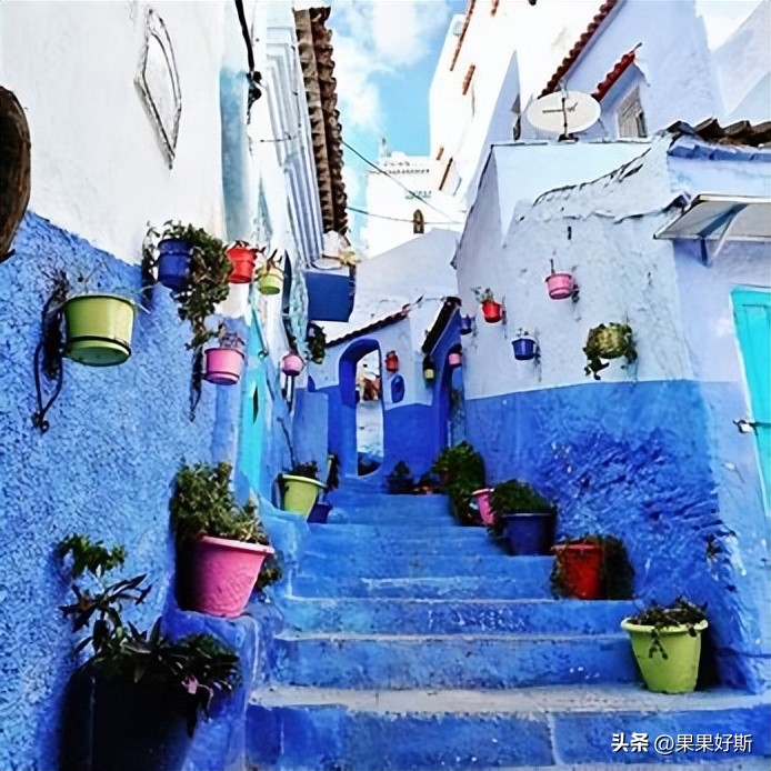 摩洛哥：非洲球队首进四强，阿特拉斯雄狮震惊世界，