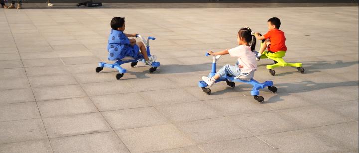 twister扭扭车,小蛮友漂移扭扭车