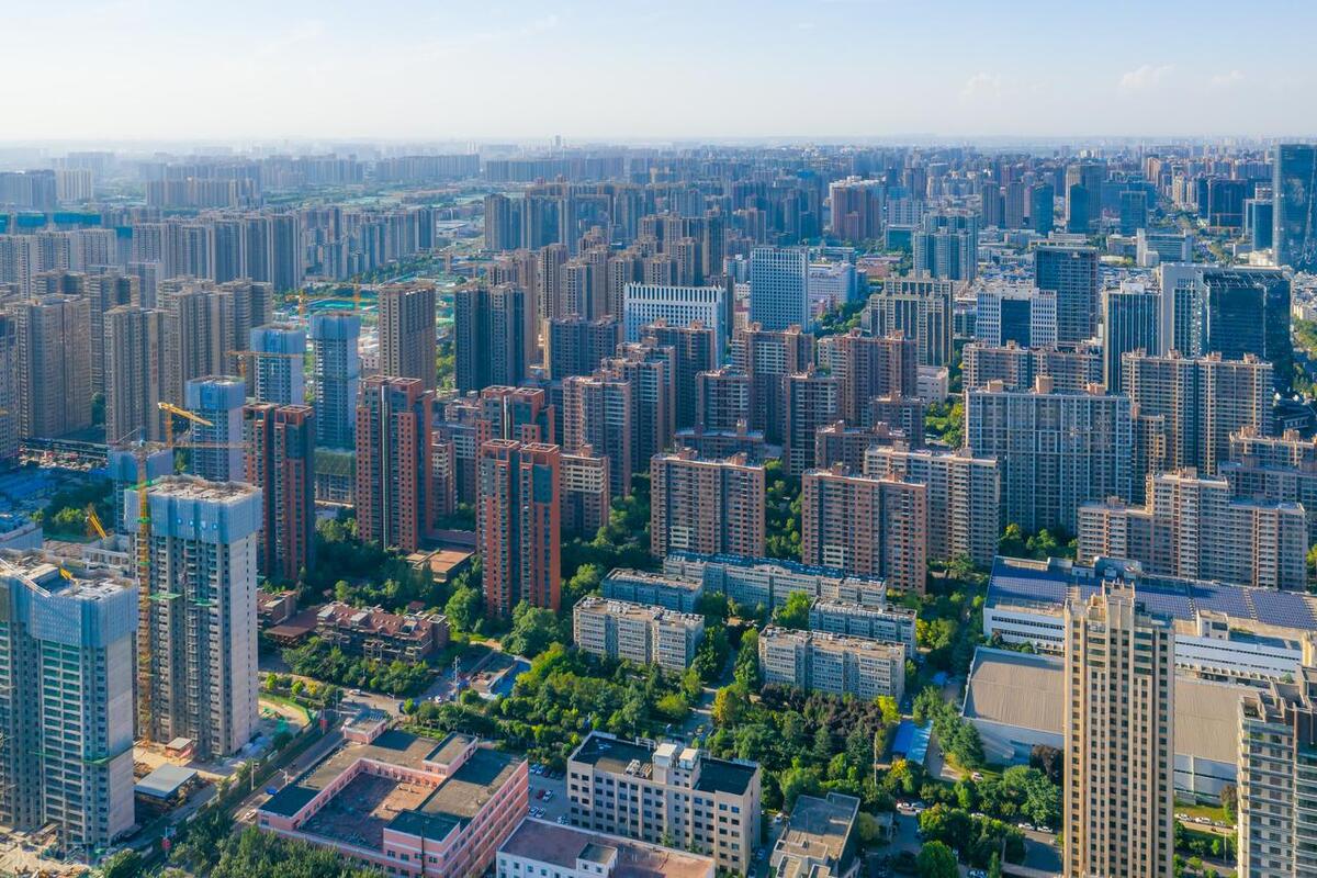 手里有50万是买房好还是存银行,手中有五十万选择买房还是存银行