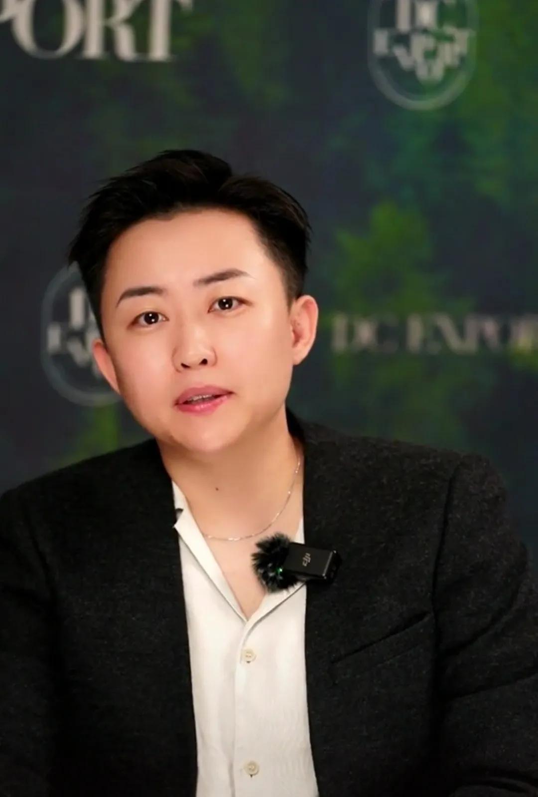 叶海洋女儿doris和hatti走秀,海洋的doris和hatti