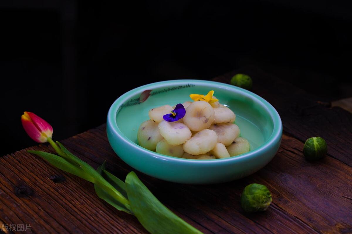 荸荠从种到收,荸荠煮水后要吃掉吗