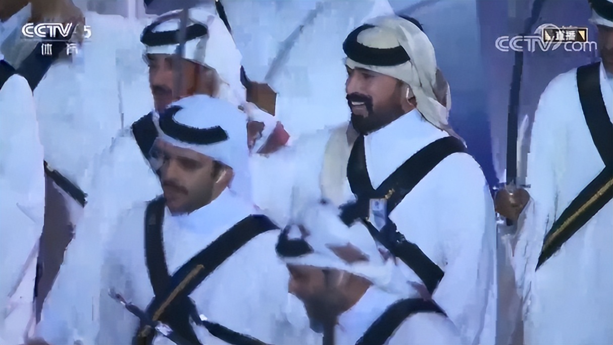 卡塔尔为什么花2000亿办世界杯,卡塔尔为什么花200亿元办世界杯