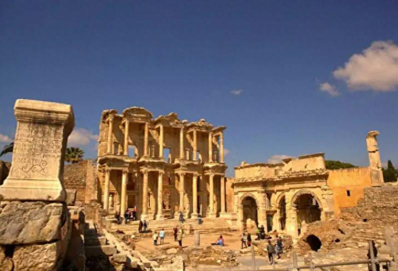 公元前和公元交替是哪个朝代,公元前与公元后的分界是哪个朝代