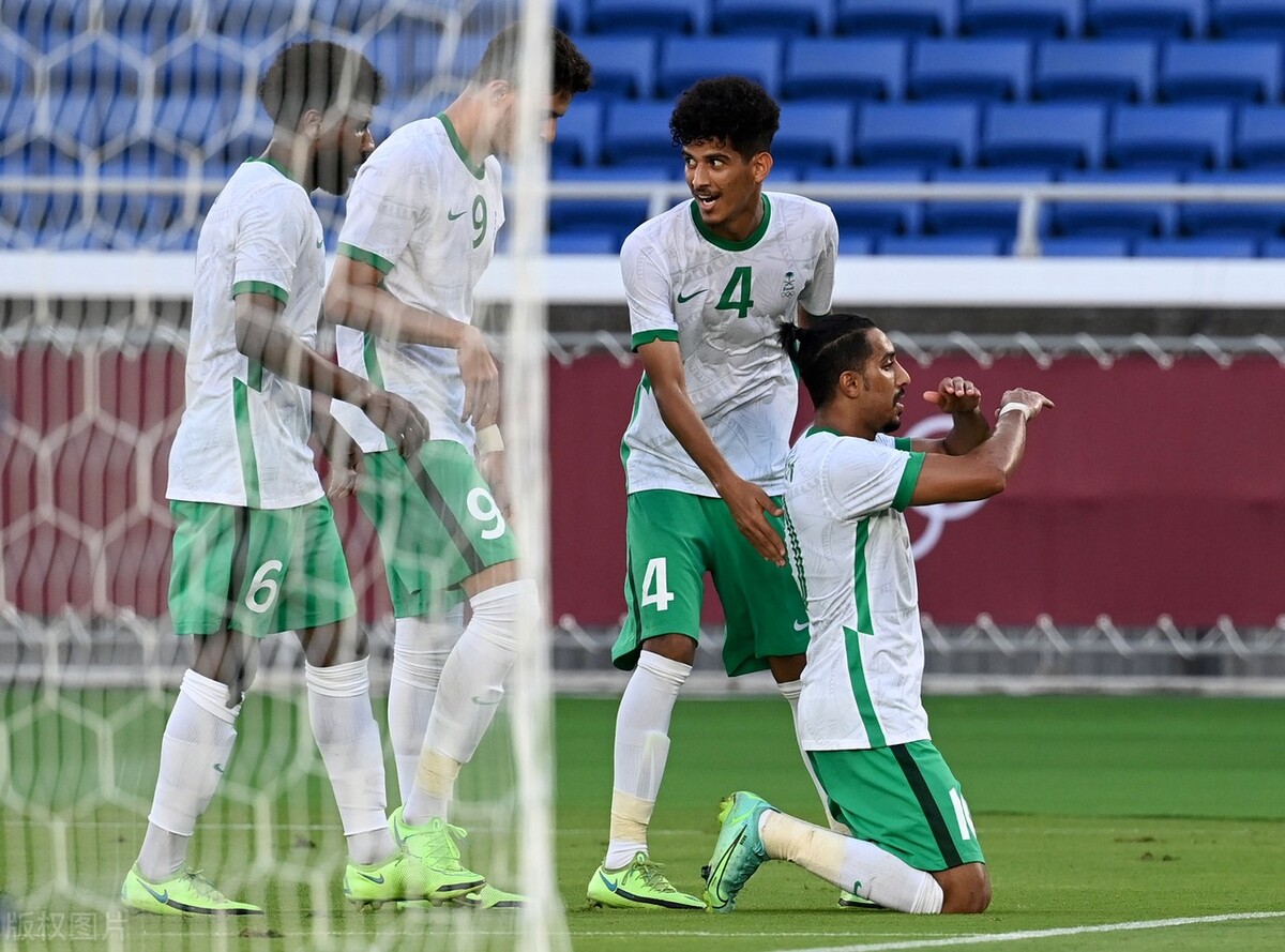 cctv5国足对伊朗直播,cctv5国足直播国足对菲律宾